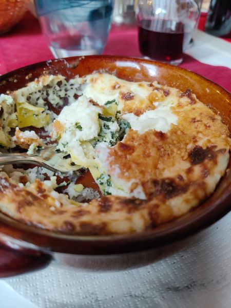 Shells stuffed with ricotta and spinach