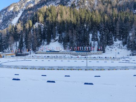 Watching the ladies shoot