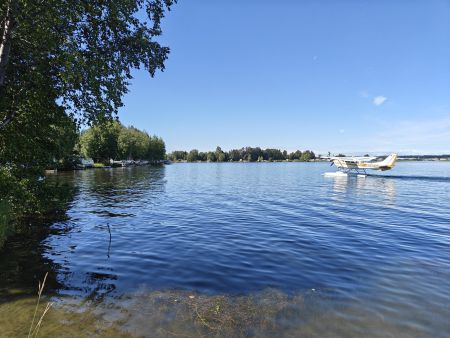 So cool to eat lunch watching the sea planes take off and land