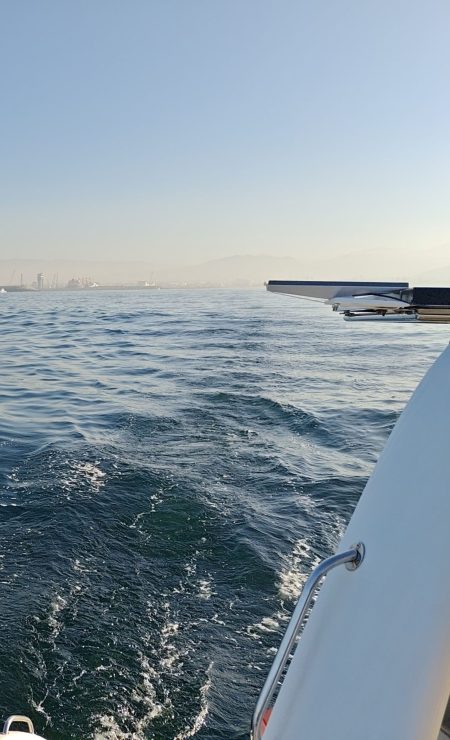 Starlink mini mounted on the solar arch where my old Iridium Go previously was mounted