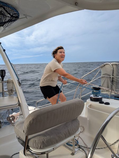 Fighting the main sail to set it at reef 2